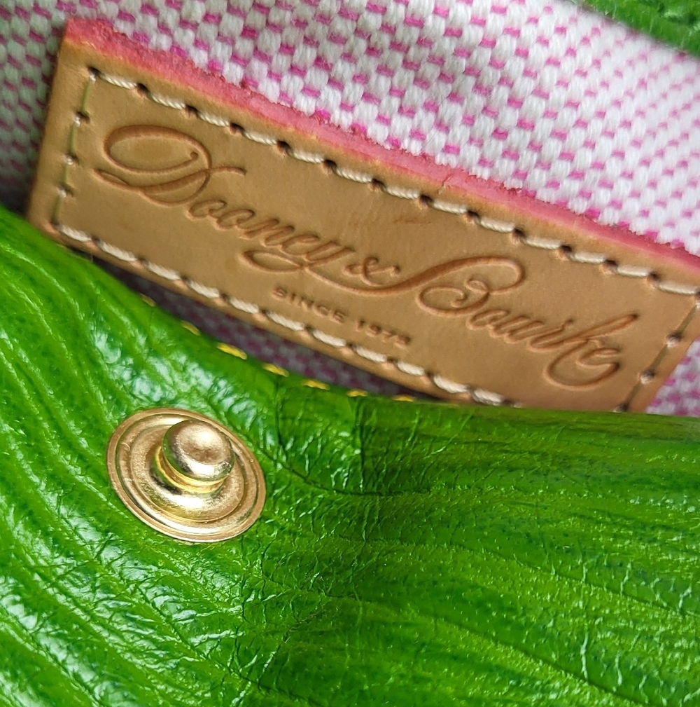 Dooney & Bourke Green Textured Leather Convertable Top Zip Shoulder Bag - Picture 9 of 15